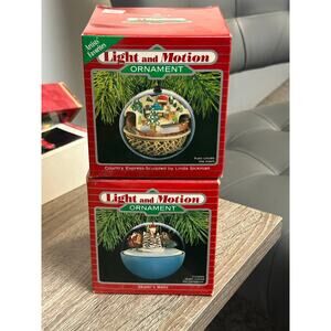 Light and Motion Ornament 1988 Country Express-Sculpted & 1988 Skater Waltz